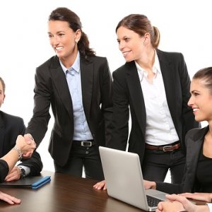 curso-online-experto-en-team-building-gestion-de-liderazgo-de-grupos-de-trabajo-orientados-a-objetivos